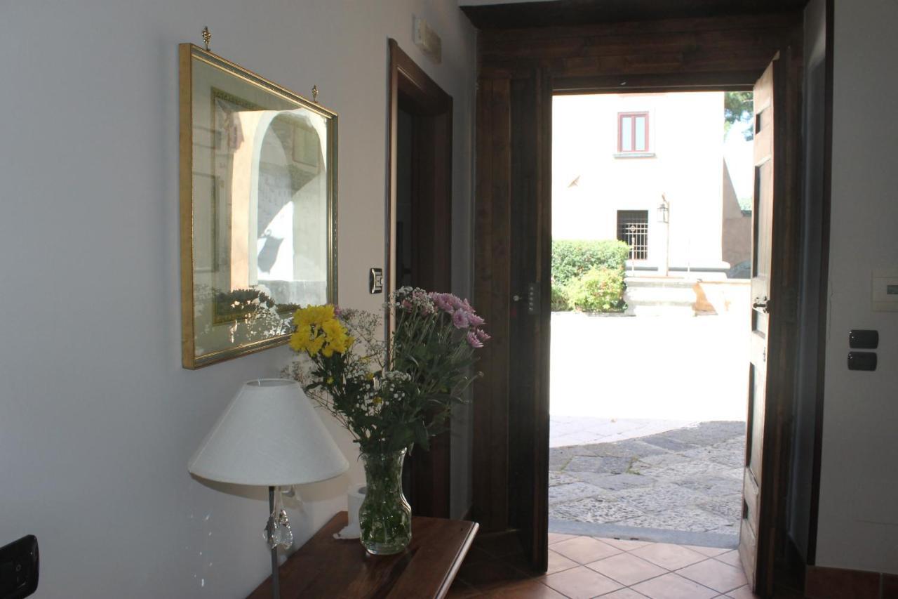 Castello Di Casapozzano Bed and Breakfast Aversa Rum bild